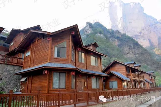 為什么歐洲人住木屋的多？